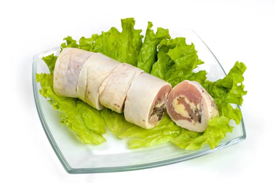 Рулет куриный для запекания (сыр, чеснок, петрушка)